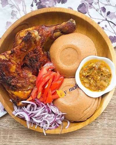 Amiwo au poulet
